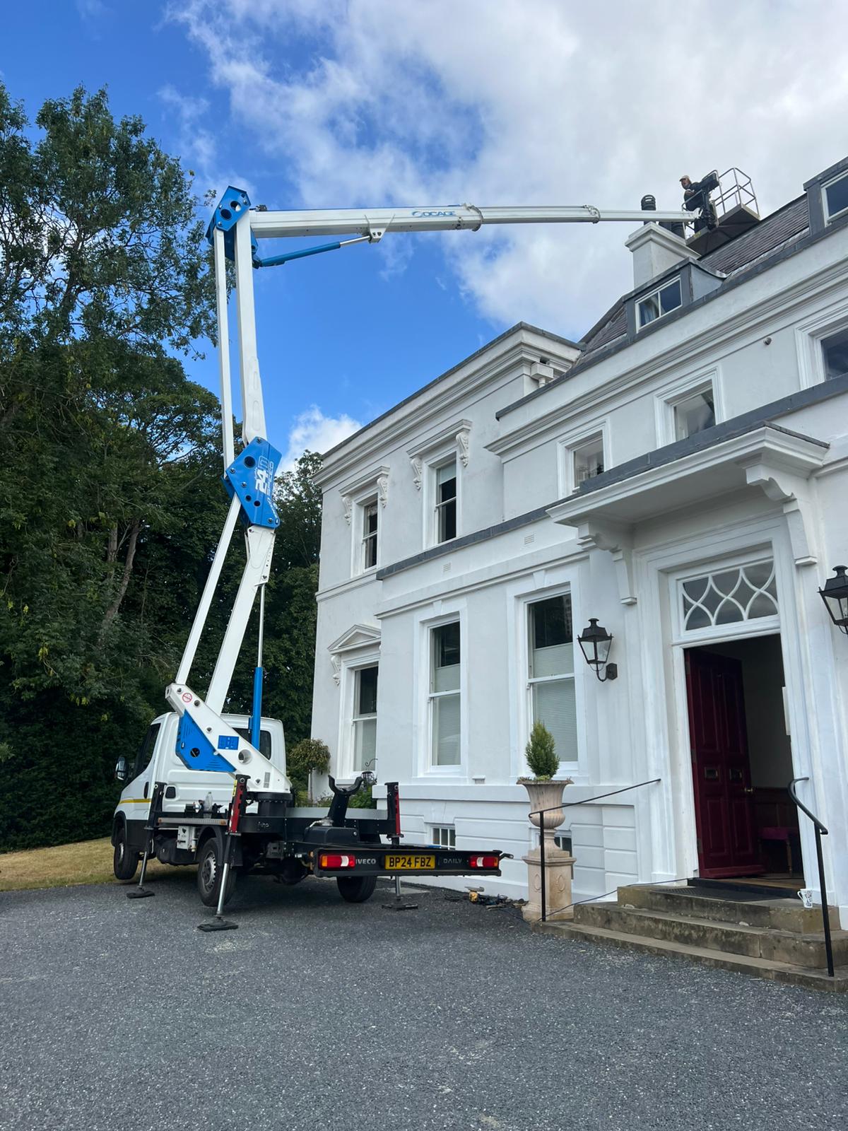 Chimney repair from cherry picker in Toddington